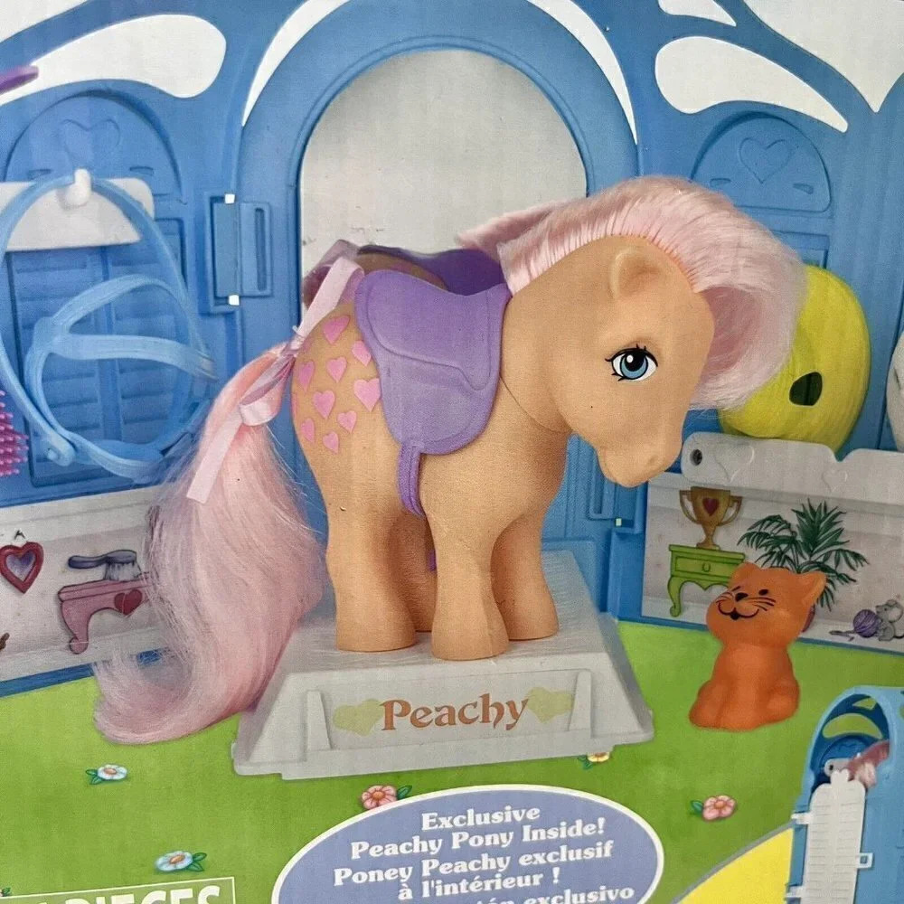 Hasbro | My Little Pony 35th Anniversary Pretty Parlor Playset Peachy Stable NEW